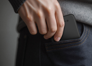 Logotrade profilprodukter bild: Urban Vitamin Pomona 5000 mAh Qi2.2 25W magnetisk powerbank