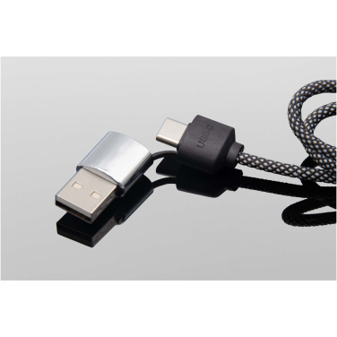 Logotrade profilreklam bild: SCX.design C33 Type-C-laddningssladd på 60 W med dubbelupplyst logotyp